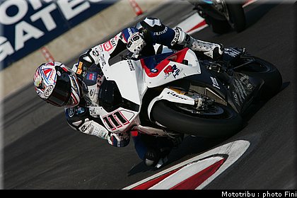 sbk_xaus_3_imola_2009.JPG