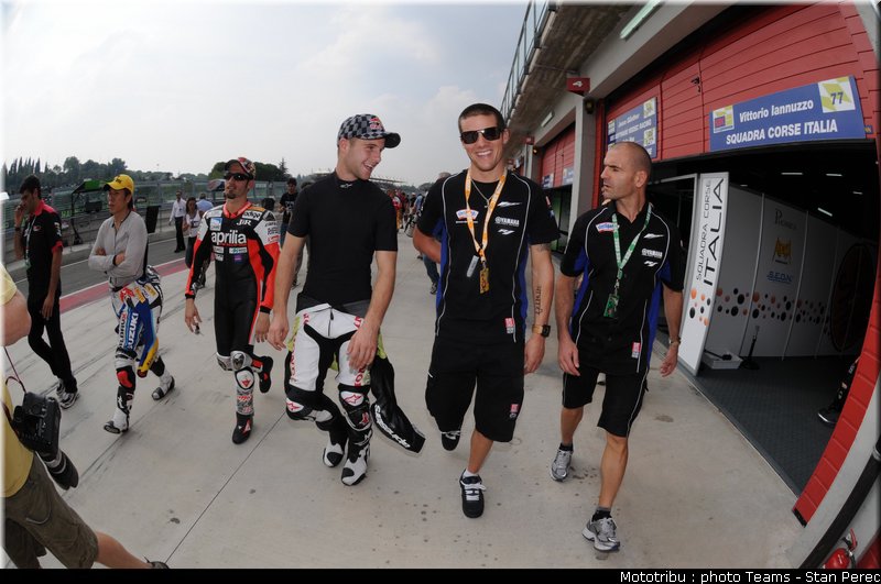 sbk_spies_04_imola_2009