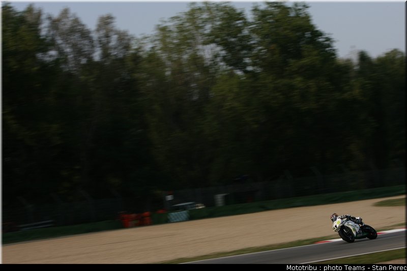supersport_sofuoglu_04_imola_2009