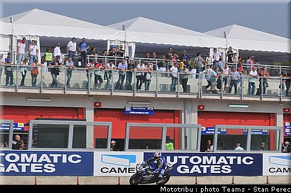 sbk_checad_01_imola_2009.jpg