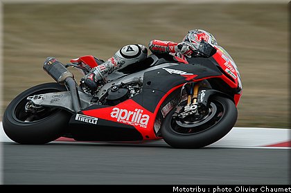 sbk_biaggi_4_france_2009.JPG