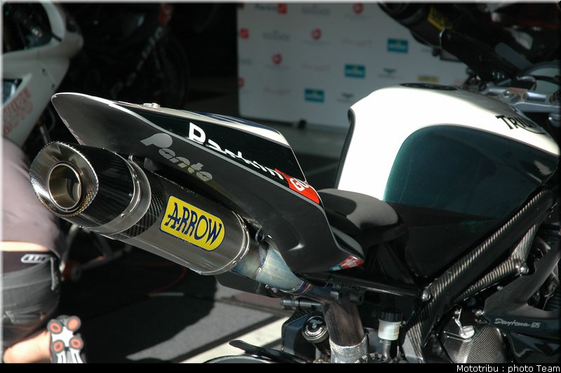 0318_supersport_triumph_be1_3_france_2009_0318