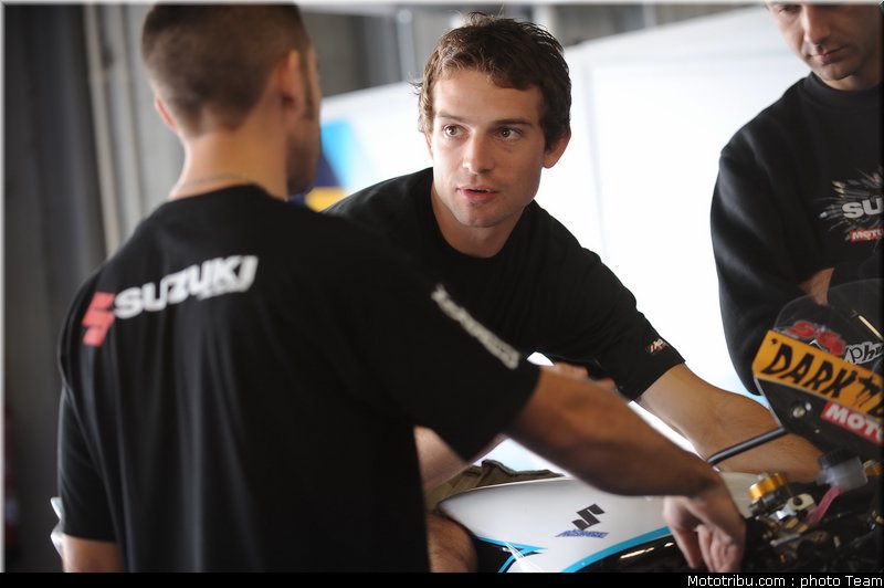 sbk_guintoli_01_portugal_2009