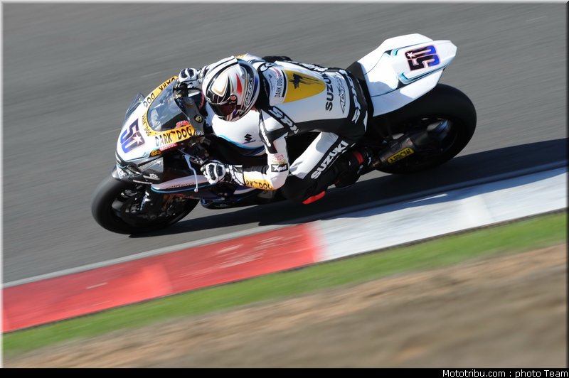 sbk_guintoli_23_portugal_2009