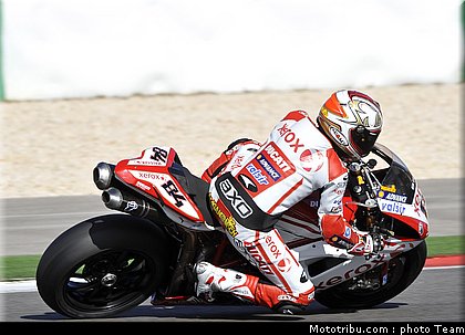 sbk_fabrizio_3_portugal_2009.jpg