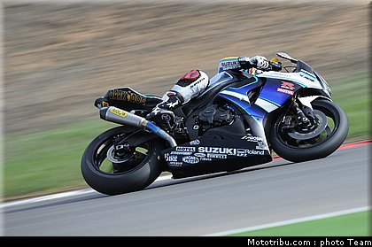 sbk_guintoli_10_portugal_2009.jpg