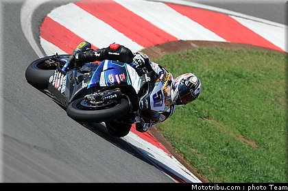 sbk_guintoli_17_portugal_2009.jpg