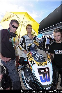 sbk_guintoli_40_portugal_2009.jpg