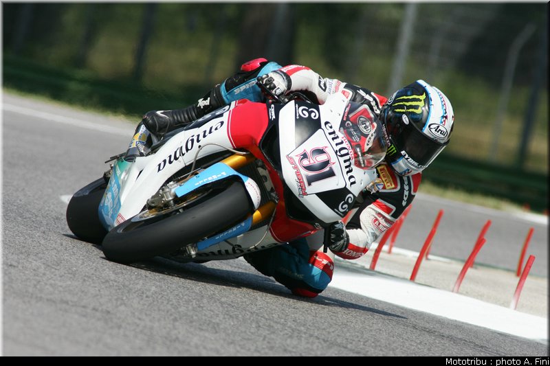 sbk_haslam_3_test_imola2009