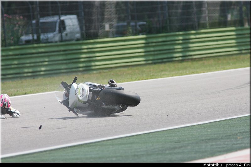 sbk_rea_1_test_imola2009