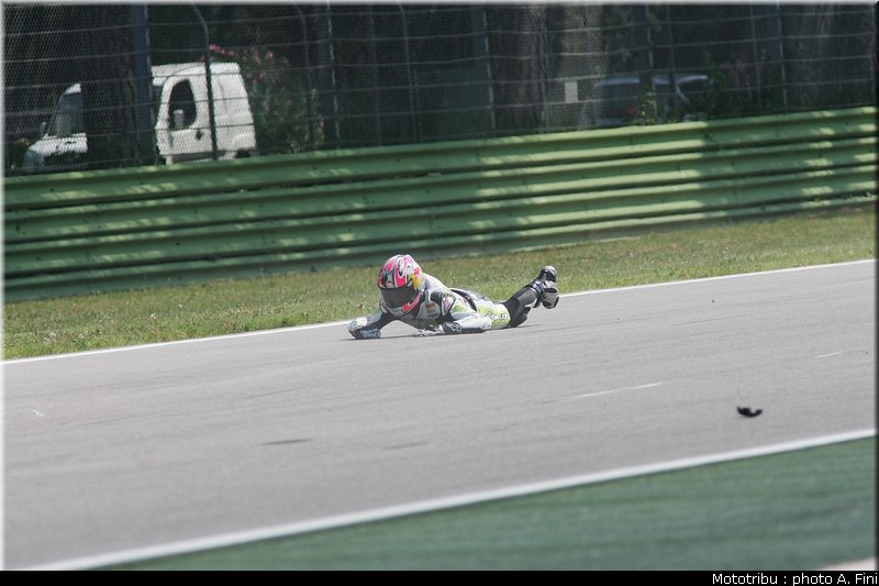 sbk_rea_3_test_imola2009