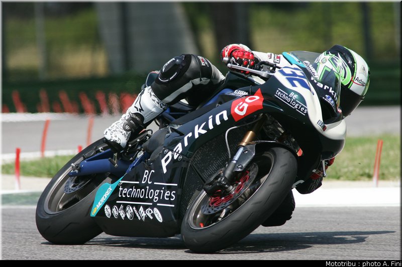 supersport_morais_test_imola2009