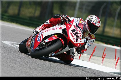 sbk_fabrizio_5_test_imola2009.JPG