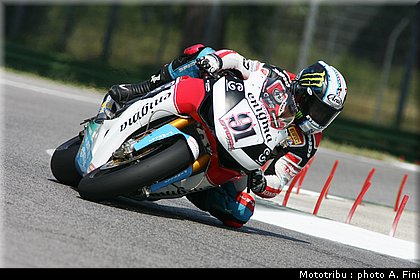 sbk_haslam_3_test_imola2009.JPG
