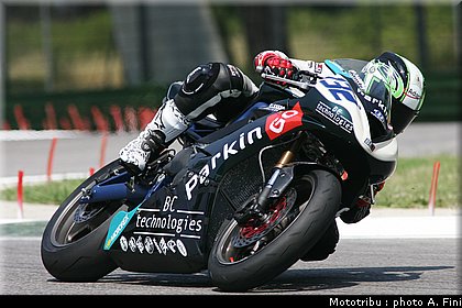 supersport_morais_test_imola2009.JPG