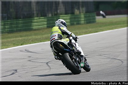 supersport_pitt_1_test_imola2009.JPG