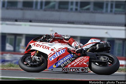haga_3_sbk_test_portimao_2009_021.jpg