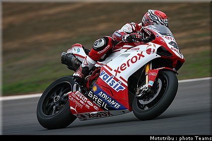 haga_6_sbk_test_portimao_2009_024.JPG