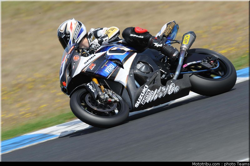 sbk_guintoli_05_australie_2010