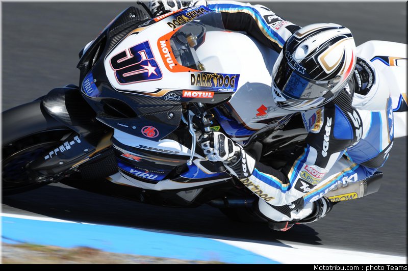 sbk_guintoli_15_australie_2010
