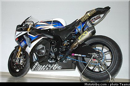 sbk_suzuki_4_australie_2010.jpg