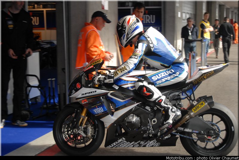 sbk_guintoli_10_portugal_2010