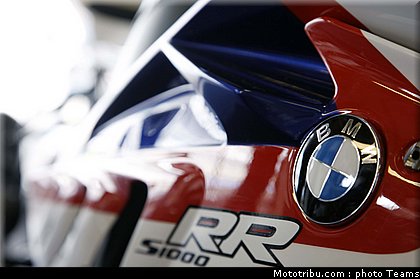 sbk_bmw_8_portugal_2010_008.jpg