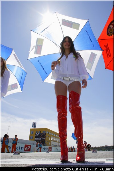 superbike_pit_babes_valence_2010_0052