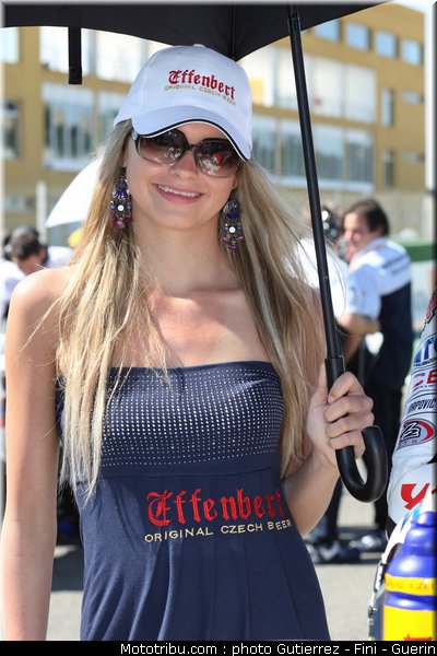 superbike_pit_babes_valence_2010_0088