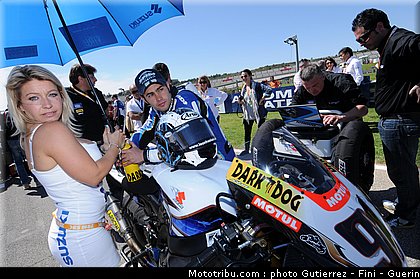 superbike_pit_babes_valence_2010_0009.jpg