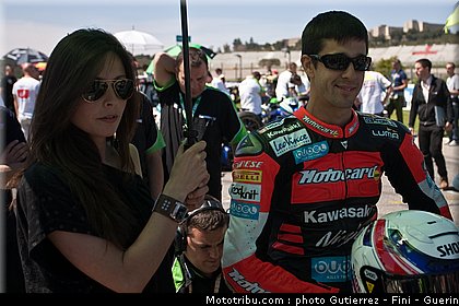 superbike_pit_babes_valence_2010_0028.jpg
