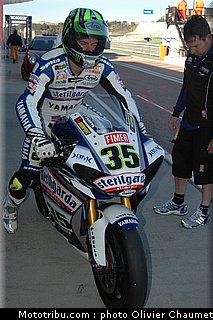 sbk_crutchlow_2_valence_2010.JPG