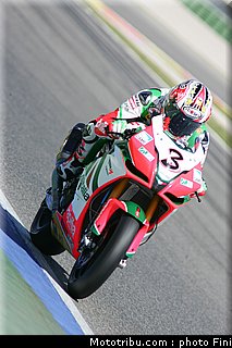 sbk_biaggi_06_valence_2010.JPG