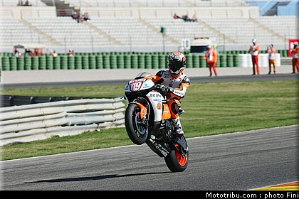 stk1000_magnoni_2_valence_2010.JPG