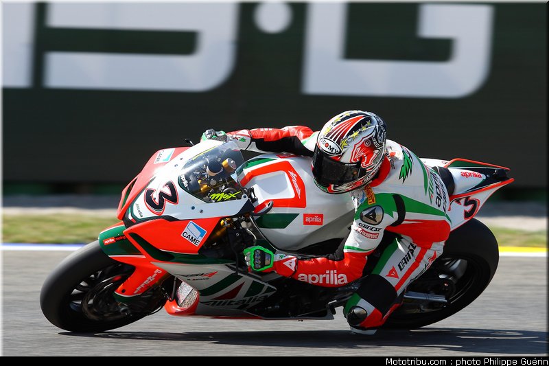 sbk_biaggi_02_valence_2110