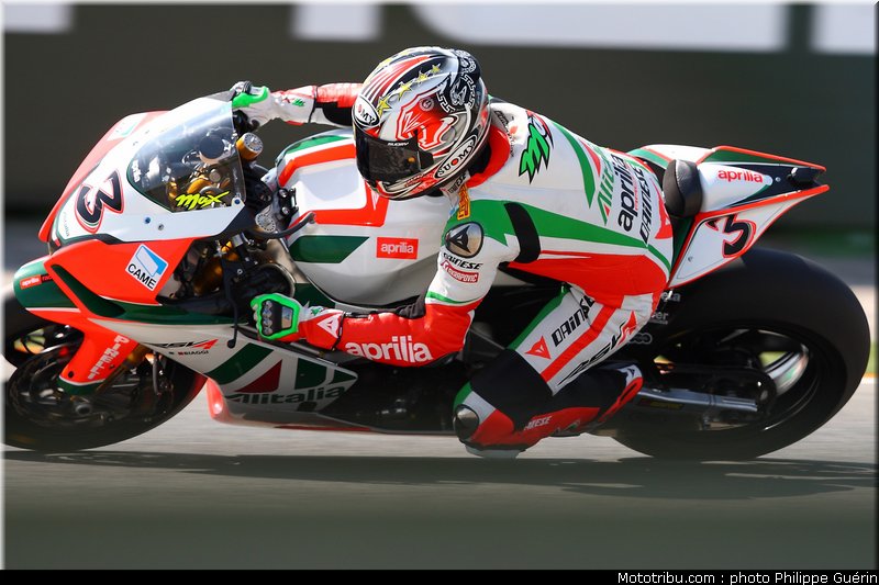 sbk_biaggi_04_valence_2110