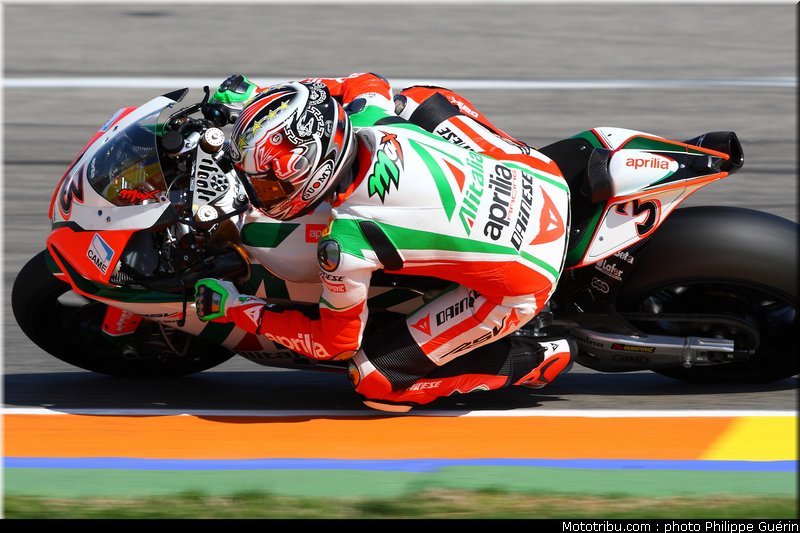 sbk_biaggi_07_valence_2110