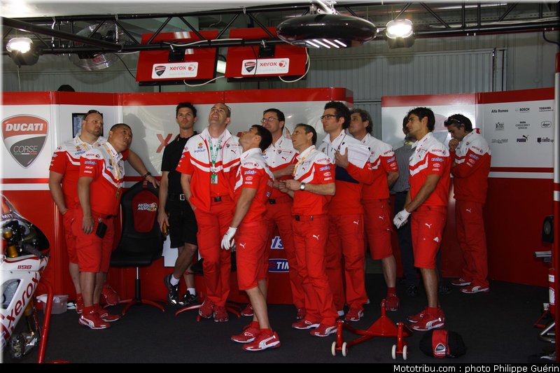 sbk_ducati_3_valence_2110
