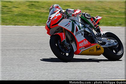 sbk_biaggi_12_valence_2110.JPG