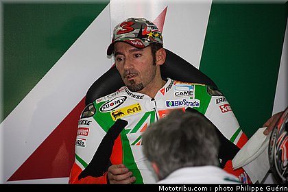 sbk_biaggi_15_valence_2110.JPG