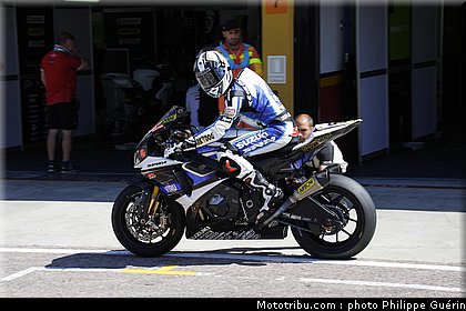 sbk_guintoli_11_valence_2110.JPG
