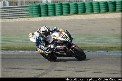 sbk_guintoli_4_assen_2010.JPG