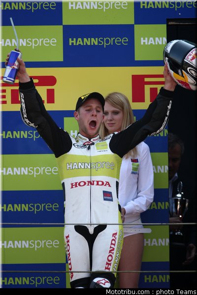 0169_sbk_rea_14_assen_2010