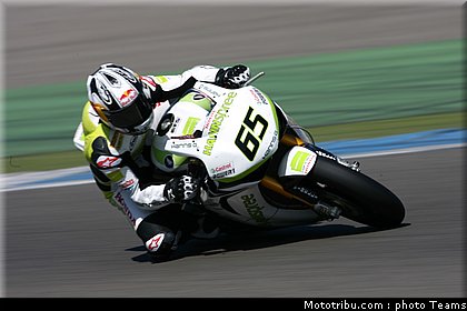 0160_sbk_rea_05_assen_2010.jpg