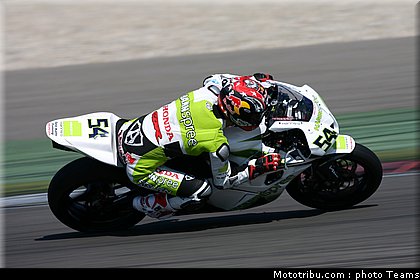 0251_supersport_sofuoglu_04_assen_2010.jpg