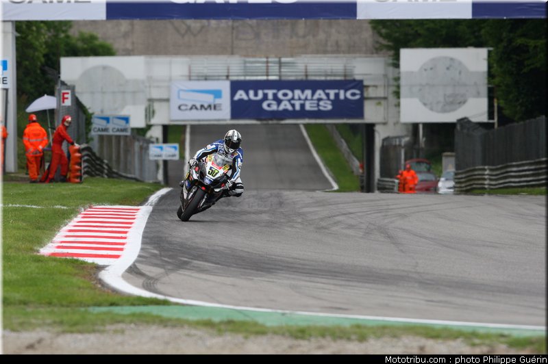 sbk_guintoli_10_monza_2010