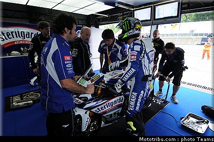 sbk_crutchlow_05_monza_2010.jpg
