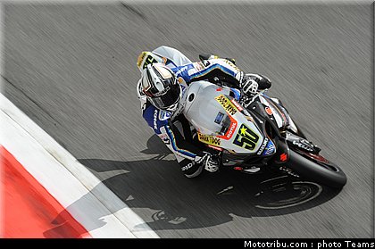 sbk_guintoli_9_monza_2010.JPG