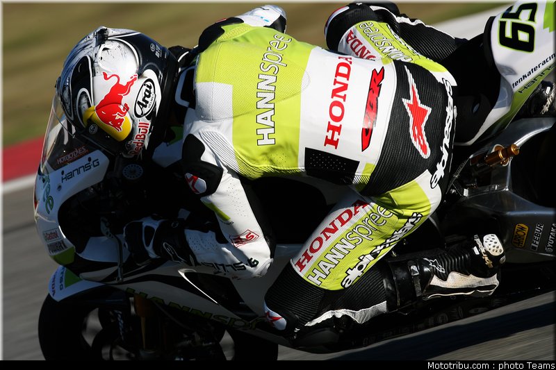 sbk_rea_04_kyalami_2010
