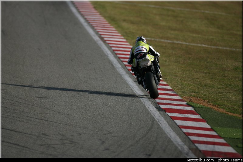 sbk_rea_12_kyalami_2010